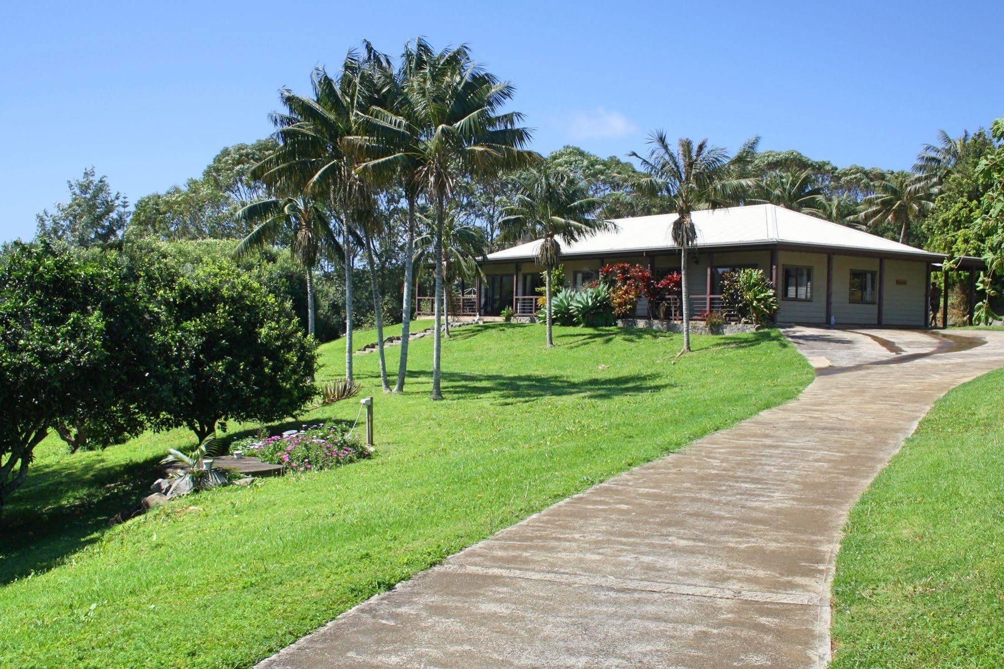 Tau Gardens Hotel Norfolk Island Exterior photo